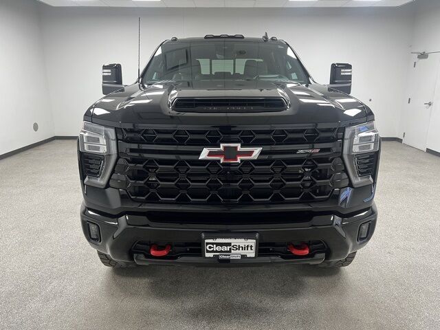 2024 Chevrolet Silverado 2500HD ZR2