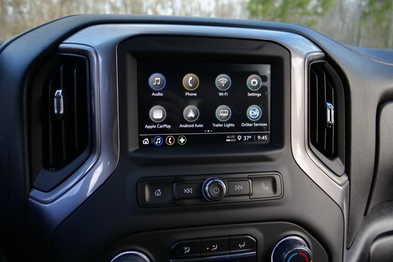 2024 Chevrolet Silverado 3500HD 4X4 / DRW / Norstar Flatbed / Duramax Diesel! Lincolnton NC