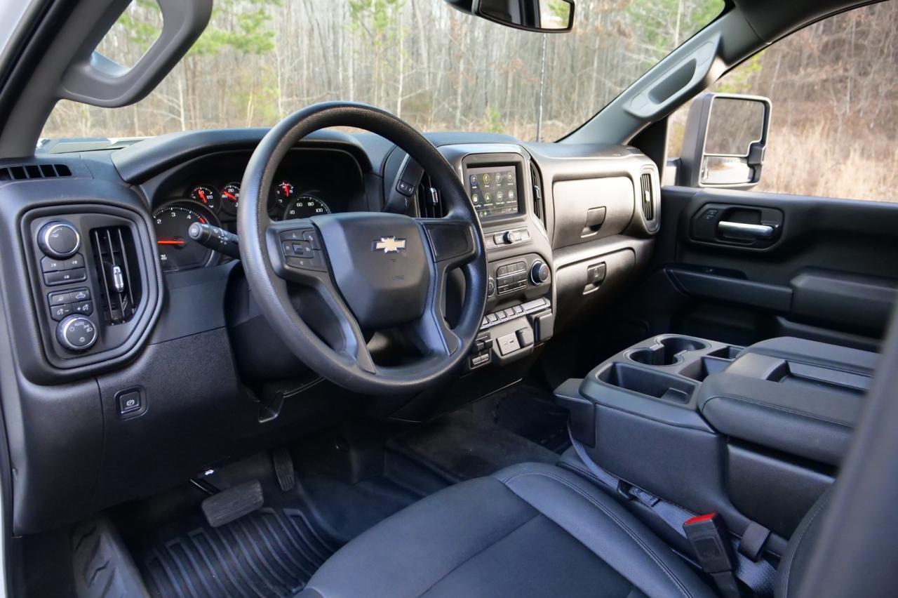 2024 Chevrolet Silverado 3500HD 4X4 / DRW / Norstar Flatbed / Duramax Diesel! Lincolnton NC