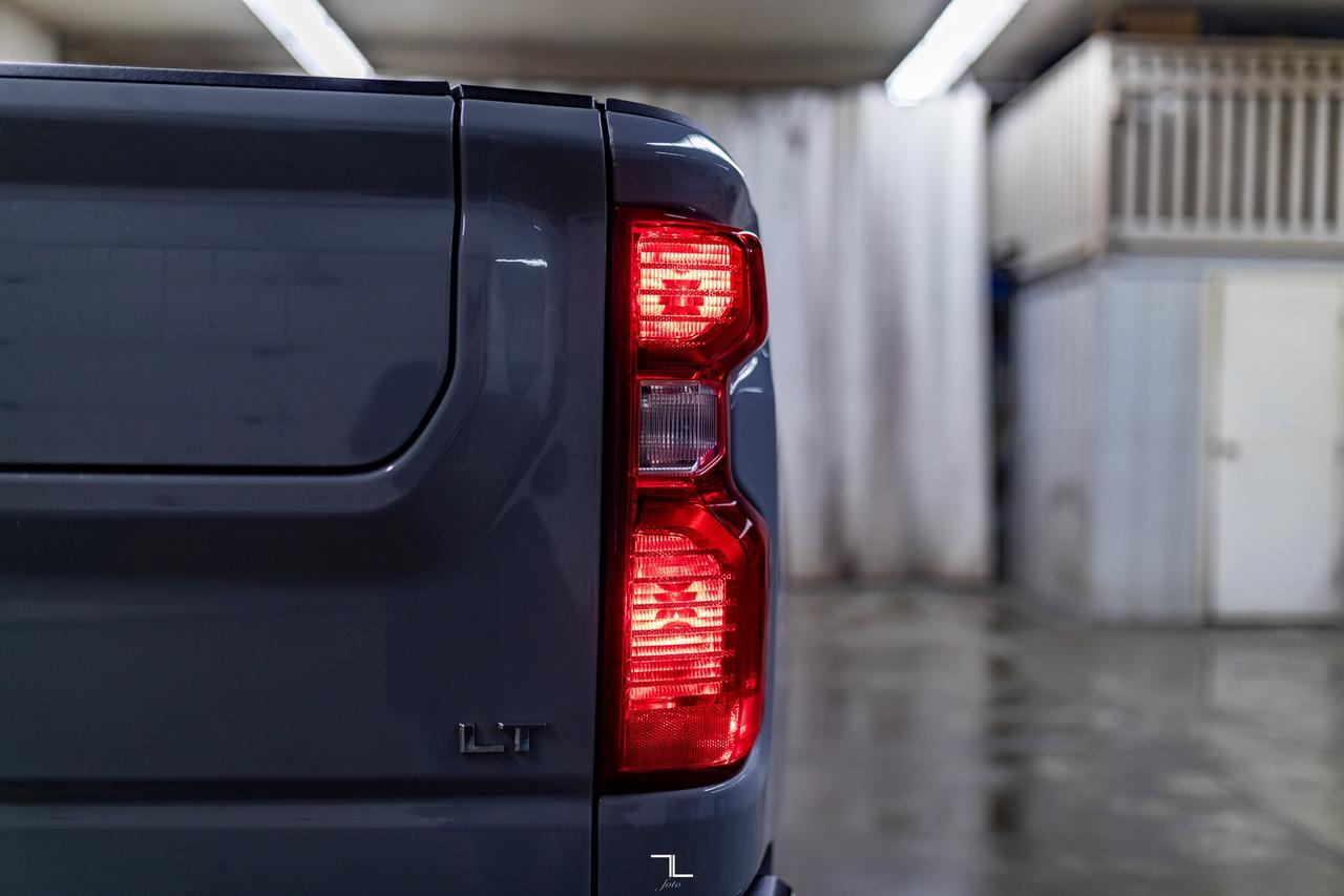 2024 Chevrolet Silverado 3500HD 4x4 Crew Cab LT Diesel Leather Nav BCam Red Deer AB