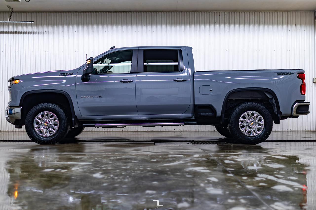 2024 Chevrolet Silverado 3500HD 4x4 Crew Cab LT Diesel Leather Nav BCam Red Deer AB