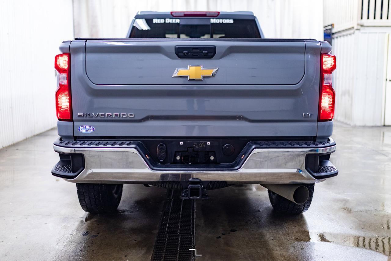 2024 Chevrolet Silverado 3500HD 4x4 Crew Cab LT Diesel Leather Nav BCam Red Deer AB