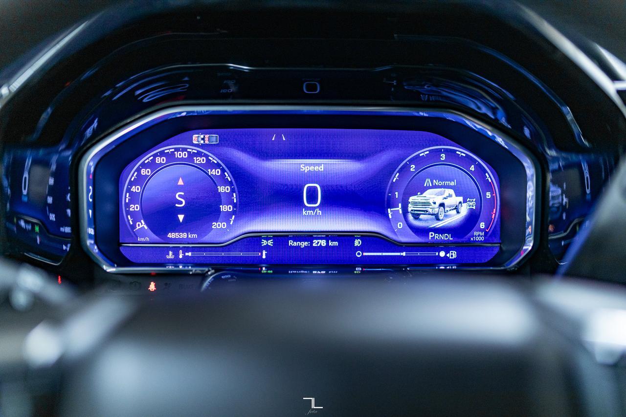 2024 Chevrolet Silverado 3500HD 4x4 Crew Cab LT Diesel Leather Nav BCam Red Deer AB