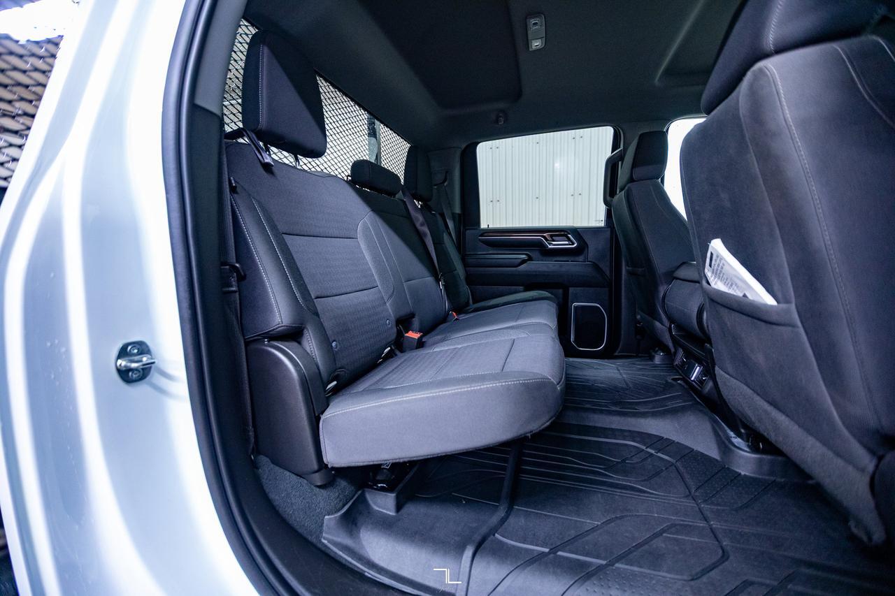 2024 Chevrolet Silverado 3500HD 4x4 Crew Cab LT Dually Deck Diesel BCam Red Deer AB