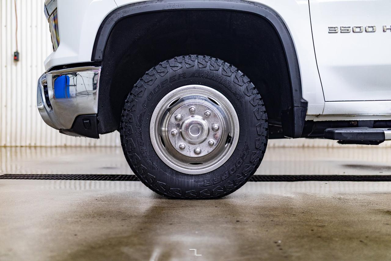 2024 Chevrolet Silverado 3500HD 4x4 Crew Cab LT Dually Deck Diesel BCam Red Deer AB