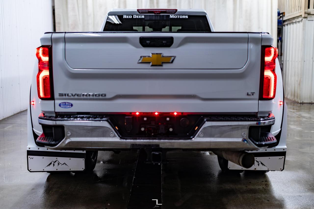 2024 Chevrolet Silverado 3500HD 4x4 Crew Cab LT Dually Diesel Nav BCam Red Deer AB