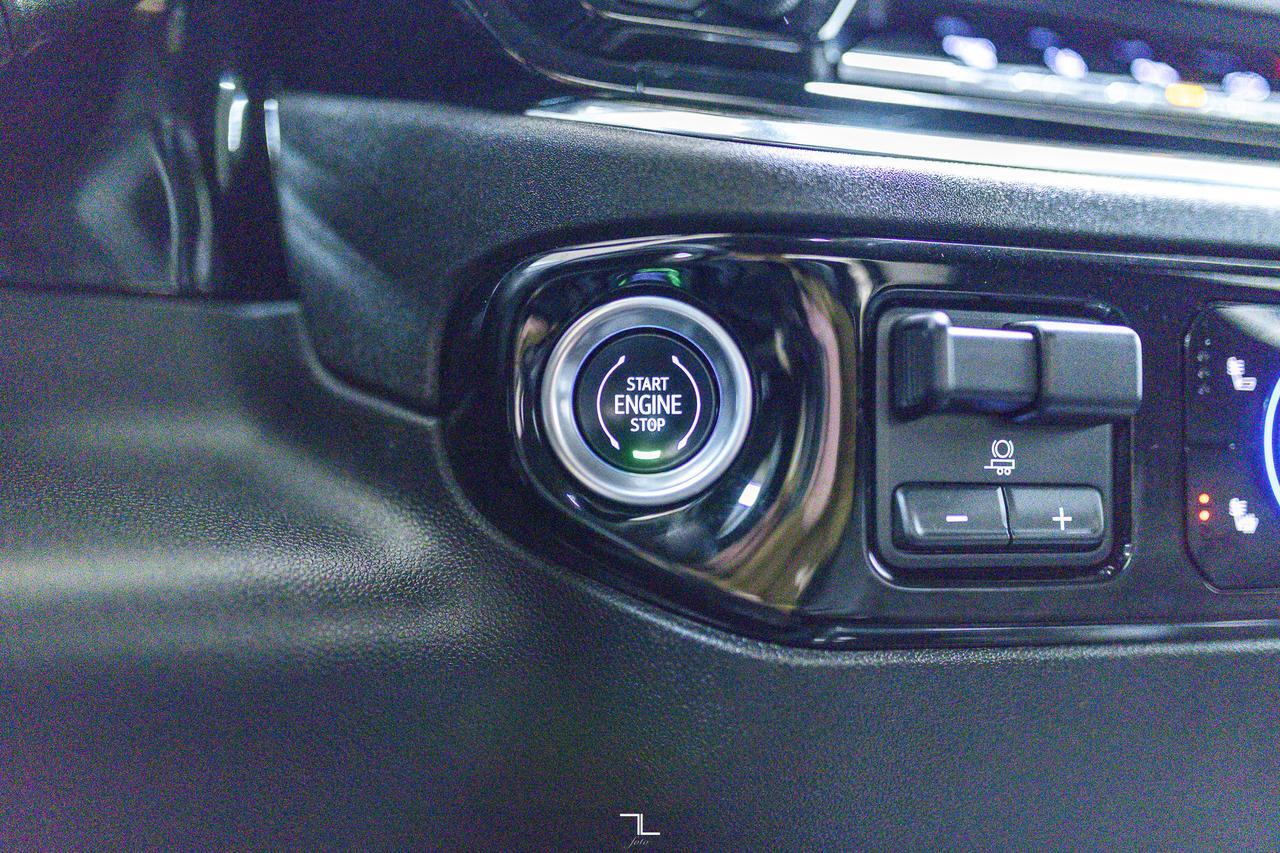 2024 Chevrolet Silverado 3500HD 4x4 Crew Cab LT Dually Diesel PSeat BCam Red Deer AB