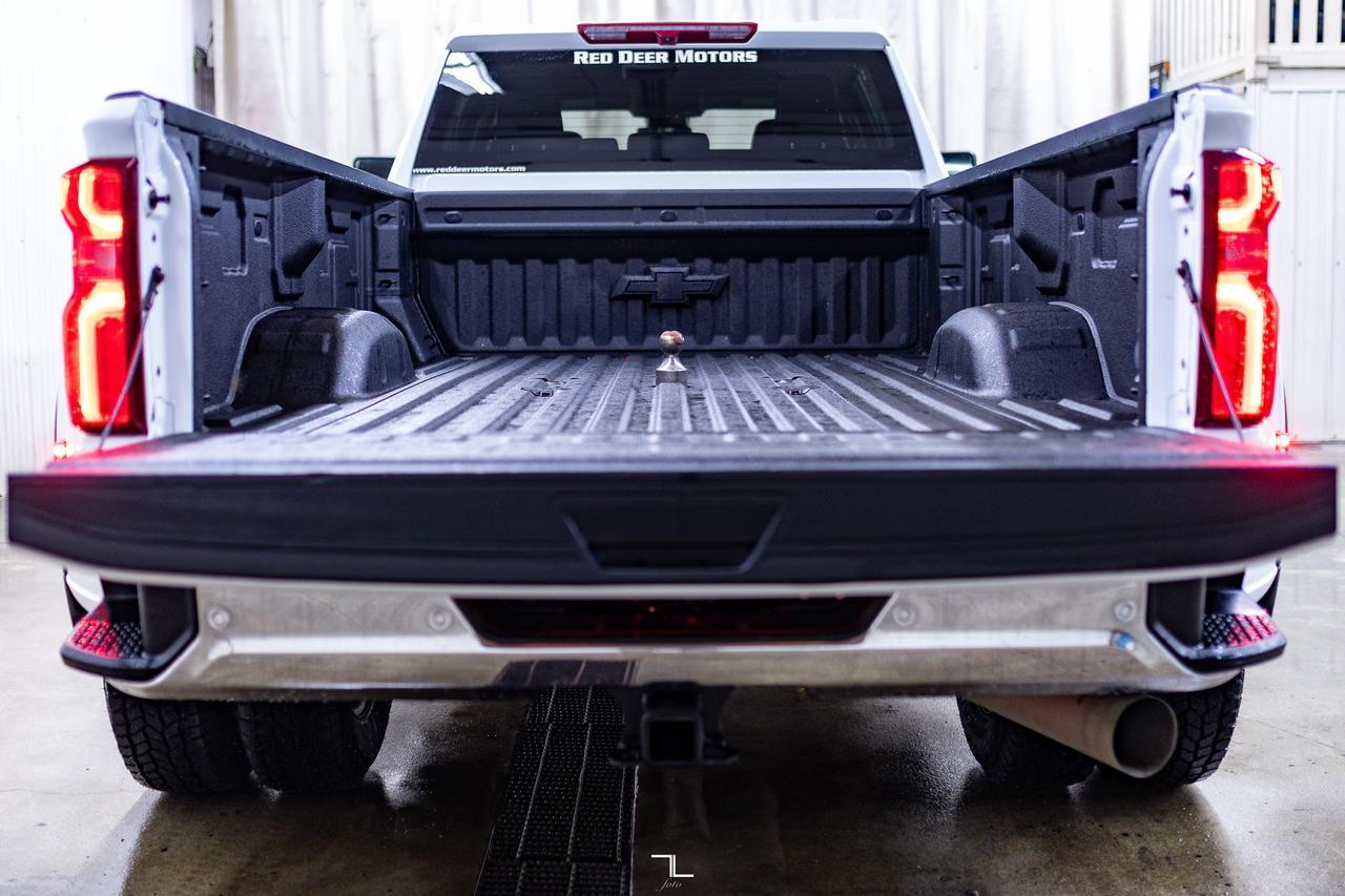 2024 Chevrolet Silverado 3500HD 4x4 Crew Cab LT Dually Diesel PSeat BCam Red Deer AB