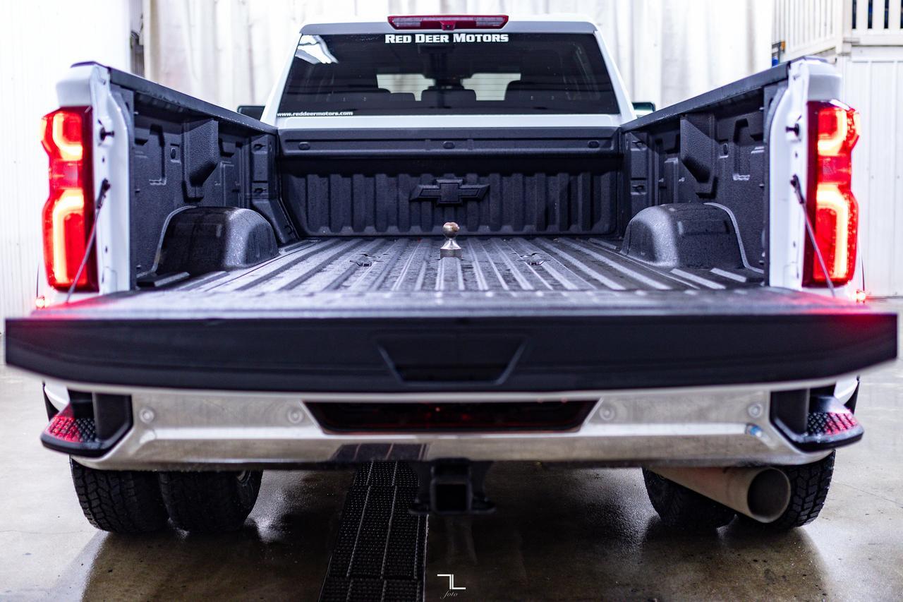 2024 Chevrolet Silverado 3500HD 4x4 Crew Cab LT Dually Diesel PSeat BCam Red Deer AB