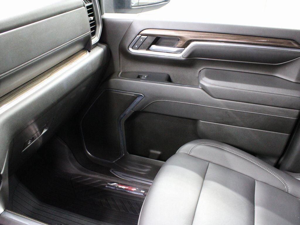 2024 Chevrolet Silverado 3500HD 4x4 Crew Cab LT SRW Fond du Lac WI