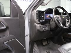 2024 Chevrolet Silverado 3500HD 4x4 Crew Cab LT SRW Fond du Lac WI