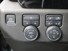 2024 Chevrolet Silverado 3500HD 4x4 Crew Cab LT SRW Fond du Lac WI
