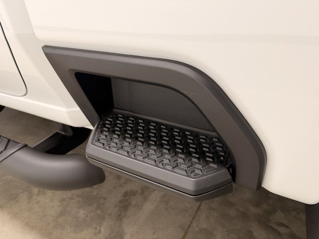 2024 Chevrolet Silverado 3500HD 4x4 Crew Cab LT SRW Minocqua WI