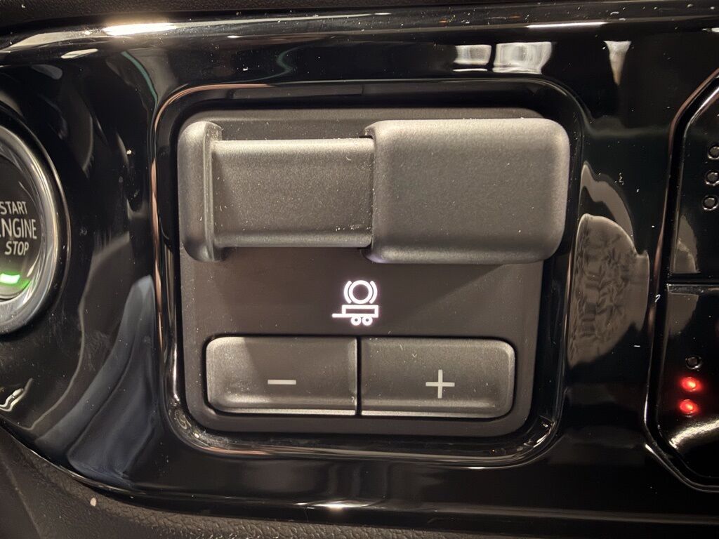 2024 Chevrolet Silverado 3500HD 4x4 Crew Cab LT SRW Minocqua WI