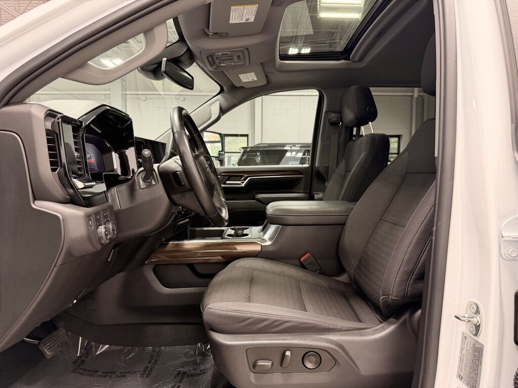 2024 Chevrolet Silverado 3500HD 4x4 Crew Cab LT SRW Minocqua WI