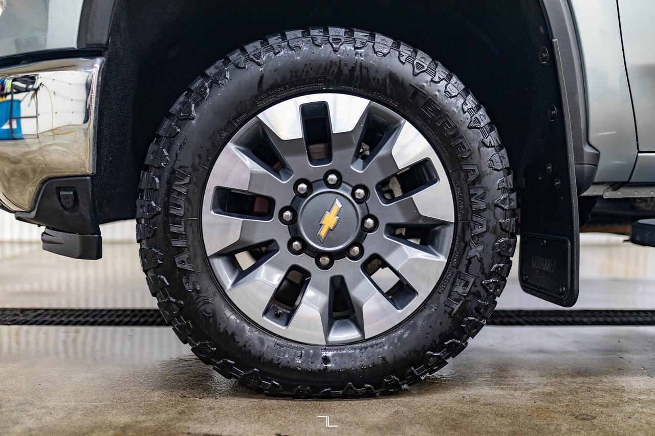 2024 Chevrolet Silverado 3500HD 4x4 Crew Cab LT Z71 Diesel Leather Nav BCam Red Deer AB