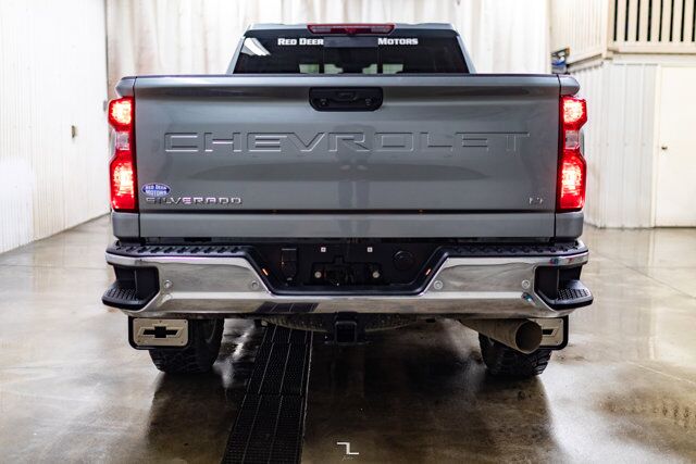 2024 Chevrolet Silverado 3500HD 4x4 Crew Cab LT Z71 Diesel Leather Nav BCam Red Deer AB