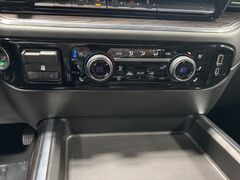 2024 Chevrolet Silverado 3500HD 4x4 Crew Cab LTZ SRW Fond du Lac WI