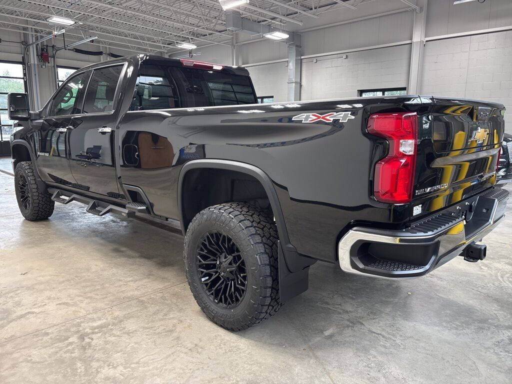 2024 Chevrolet Silverado 3500HD 4x4 Crew Cab LTZ SRW Minocqua WI
