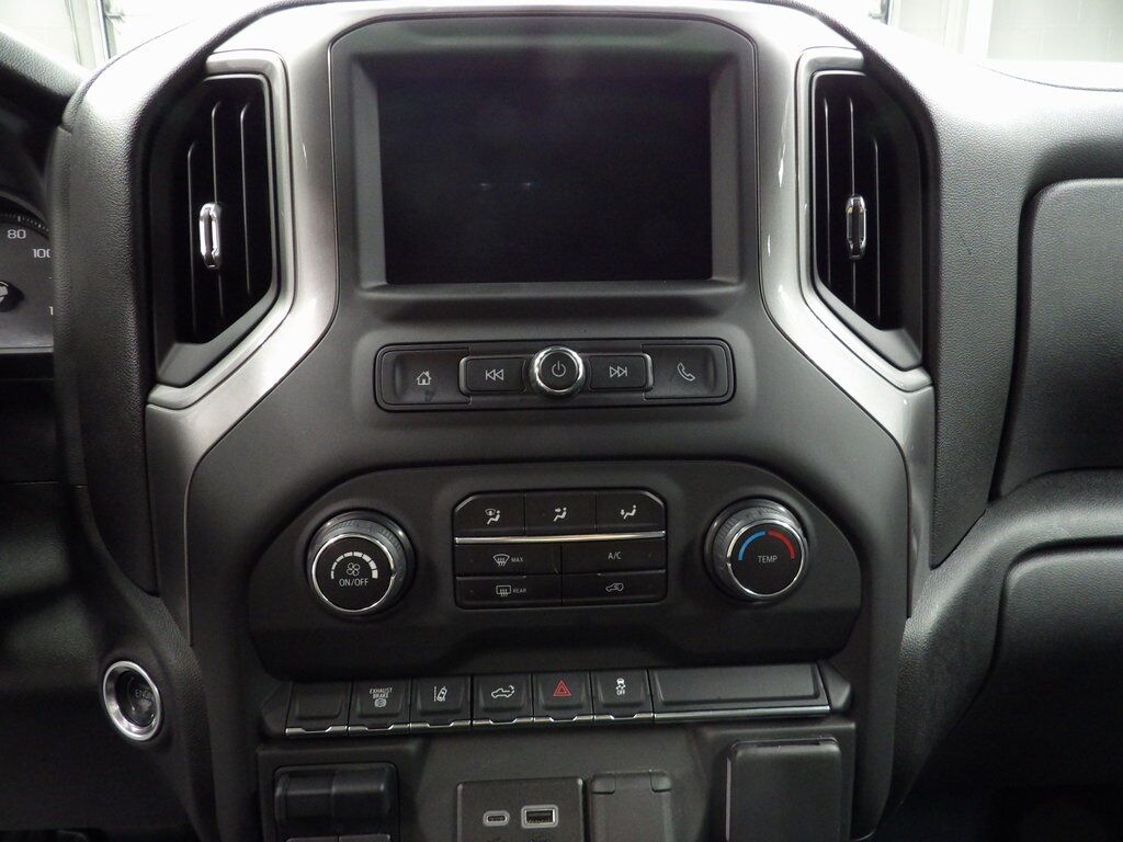 2024 Chevrolet Silverado 3500HD 4x4 Crew Cab Work Truck DRW Fond du Lac WI
