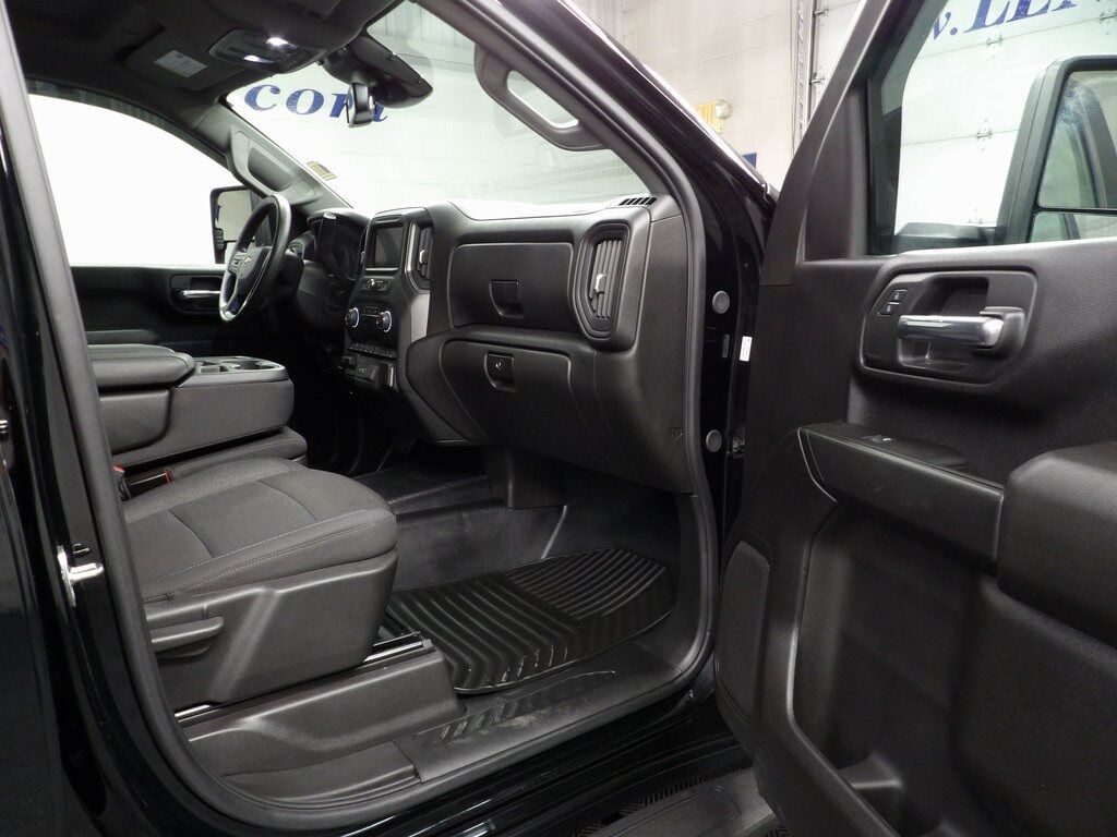 2024 Chevrolet Silverado 3500HD 4x4 Crew Cab Work Truck DRW Fond du Lac WI