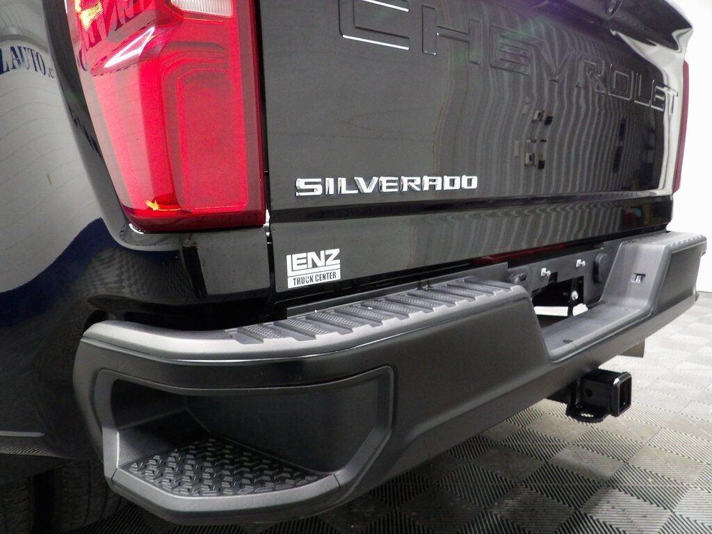2024 Chevrolet Silverado 3500HD 4x4 Crew Cab Work Truck DRW Fond du Lac WI