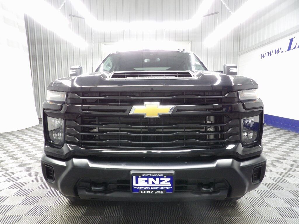 2024 Chevrolet Silverado 3500HD 4x4 Crew Cab Work Truck DRW Fond du Lac WI