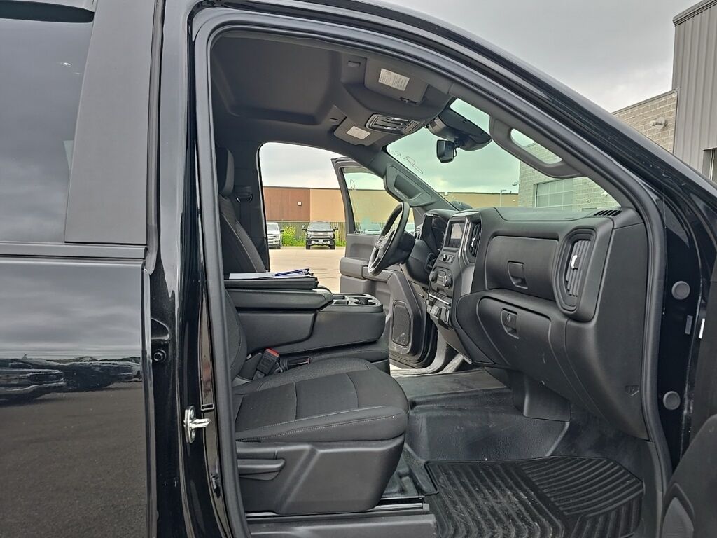 2024 Chevrolet Silverado 3500HD 4x4 Crew Cab Work Truck DRW Fond du Lac WI
