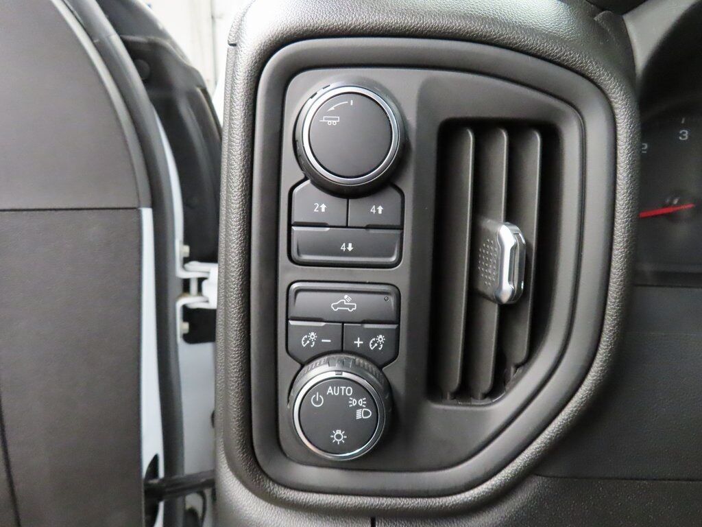 2024 Chevrolet Silverado 3500HD 4x4 Crew Cab Work Truck SRW Fond du Lac WI