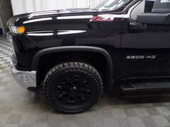 2024 Chevrolet Silverado 3500HD 4x4 Regular Cab LT SRW Fond du Lac WI