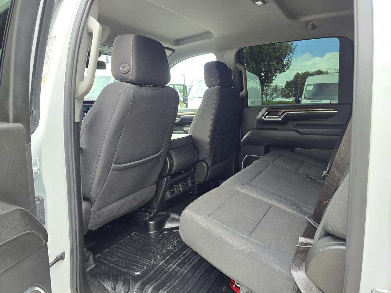 2024 Chevrolet Silverado 3500HD CC LT 4WD Crew Cab Knapheide Service Body W/6.6L Duramax and Convenience Package Concord NC