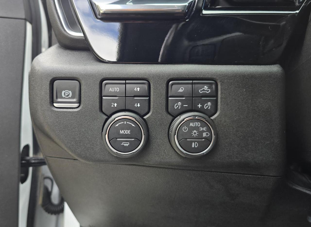 2024 Chevrolet Silverado 3500HD CC LT 4WD Crew Cab Knapheide Service Body W/6.6L Duramax and Convenience Package Concord NC