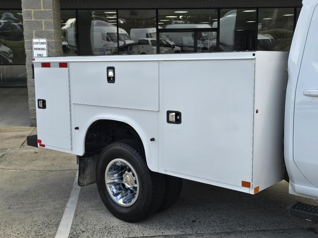 2024 Chevrolet Silverado 3500HD CC LT 4WD Crew Cab Knapheide Service Body W/6.6L Duramax and Convenience Package Concord NC
