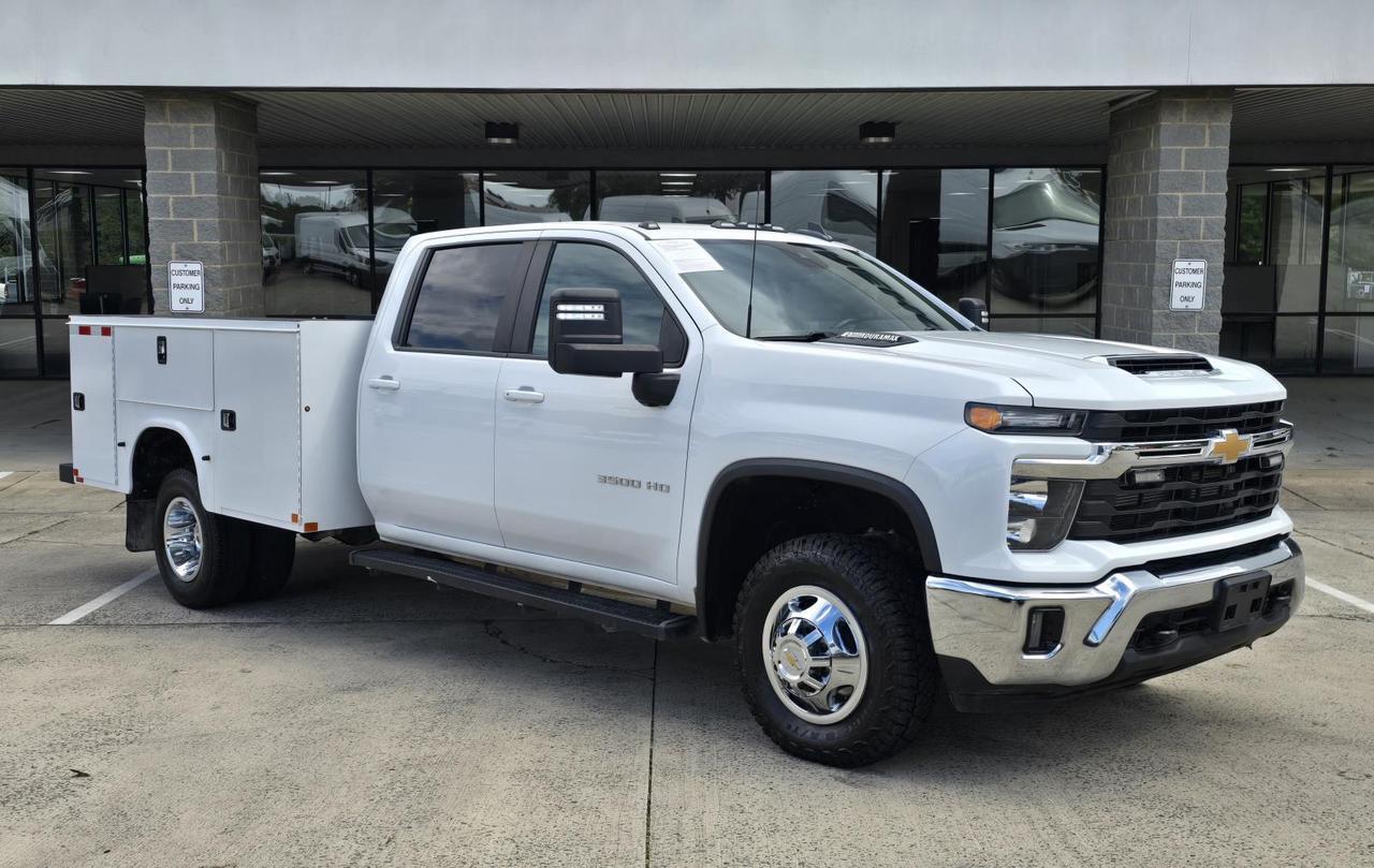 2024 Chevrolet Silverado 3500HD CC LT 4WD Crew Cab Knapheide Service Body W/6.6L Duramax and Convenience Package Concord NC