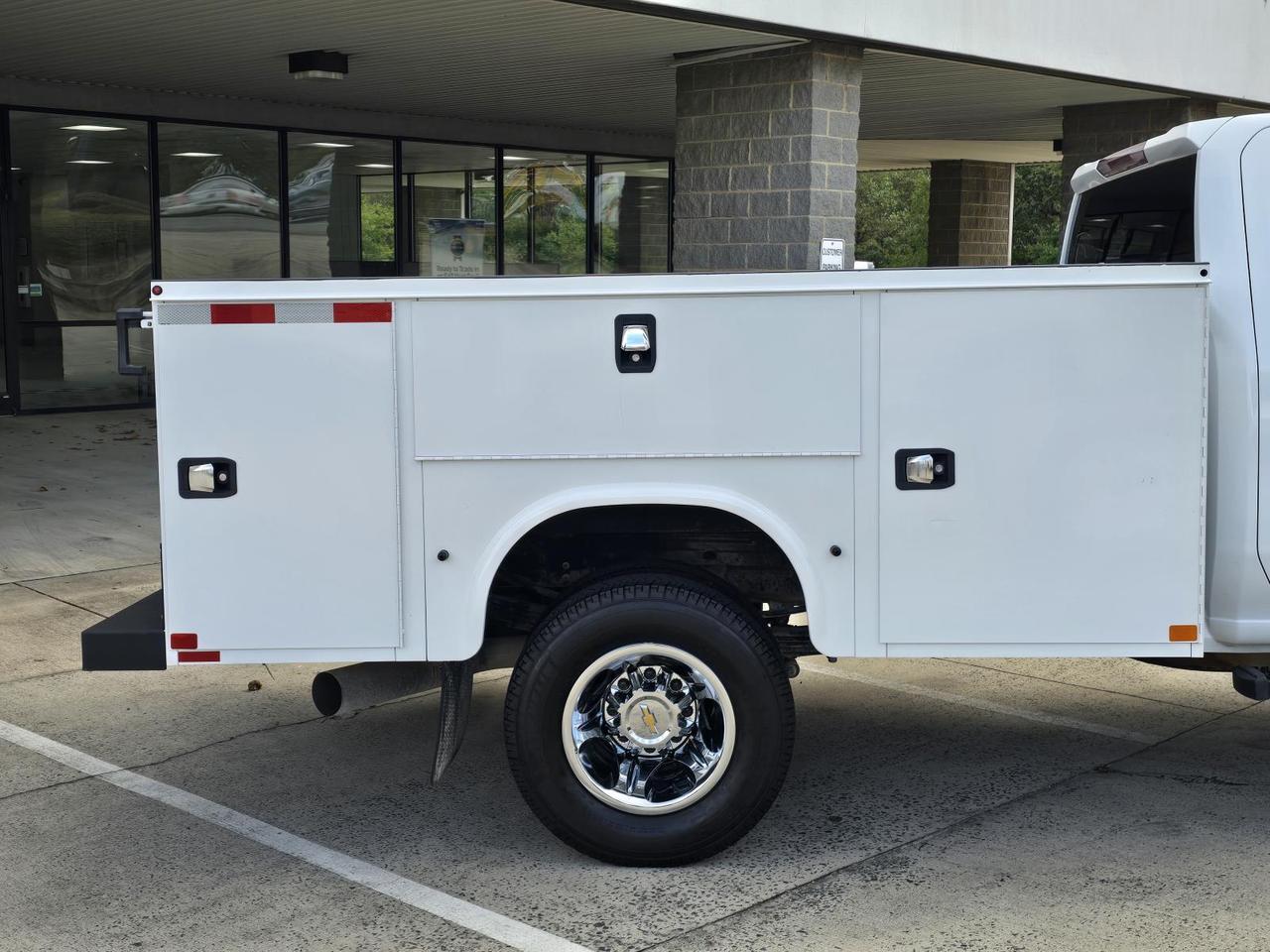2024 Chevrolet Silverado 3500HD CC LT 4WD Crew Cab Knapheide Service Body W/6.6L Duramax and Convenience Package Concord NC
