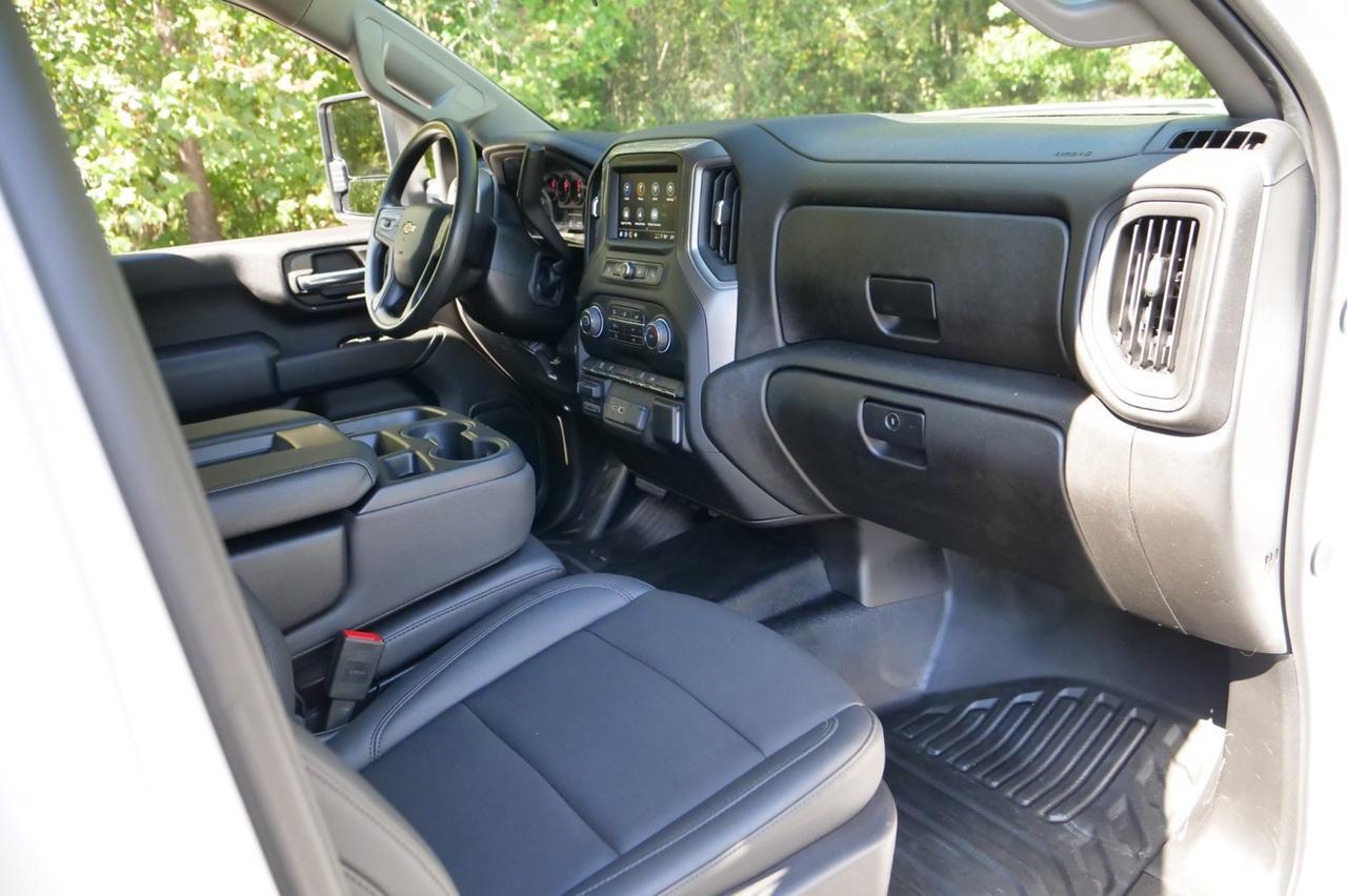 2024 Chevrolet Silverado 3500HD Chassis Cab / DRW / Duramax Turbo Diesel! Lincolnton NC