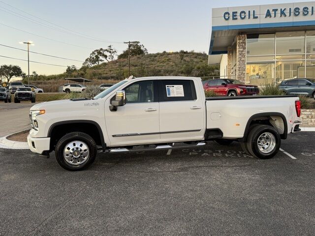 2024 Chevrolet Silverado 3500HD High Country