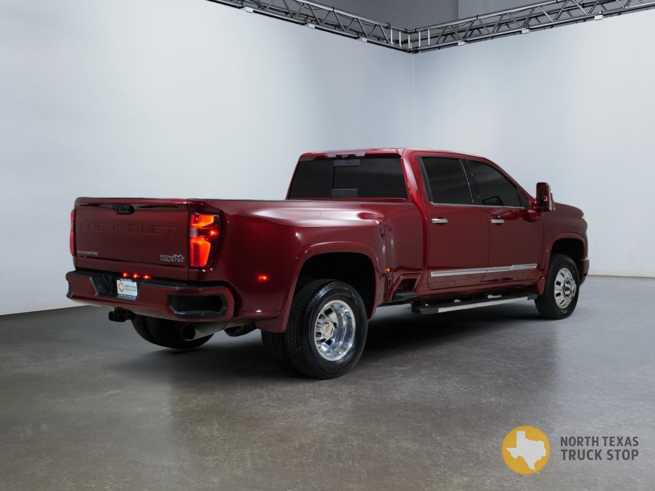 2024 Chevrolet Silverado 3500HD High Country 6.6L Duramax 4x4 Mansfield TX