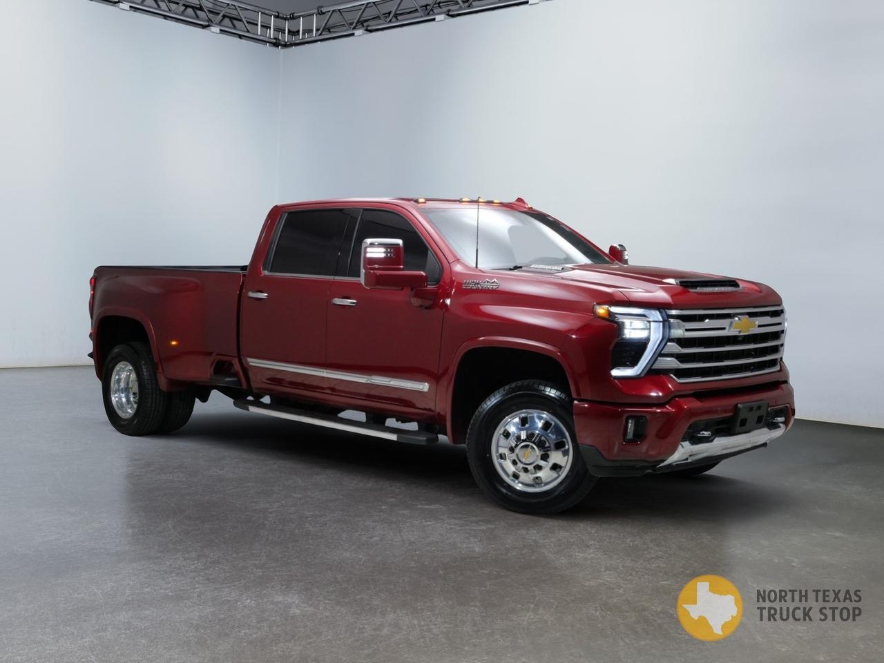 2024 Chevrolet Silverado 3500HD High Country 6.6L Duramax 4x4