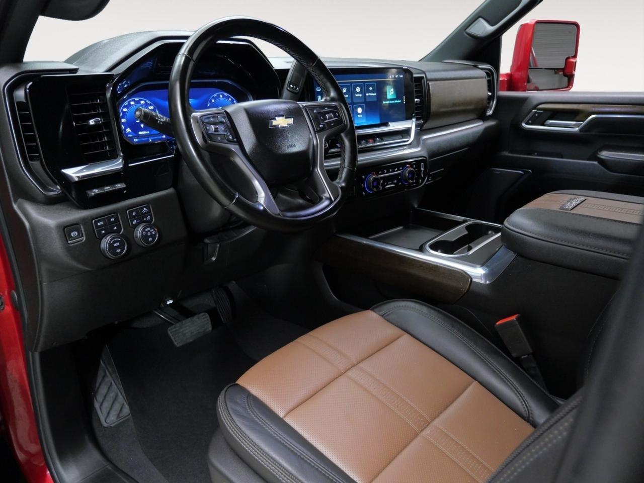 2024 Chevrolet Silverado 3500HD High Country 6.6L Duramax 4x4 Mansfield TX