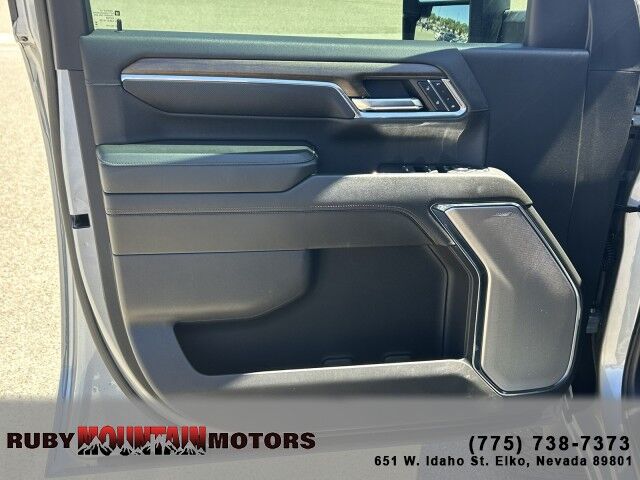 2024 Chevrolet Silverado 3500HD High Country - Photo 8
