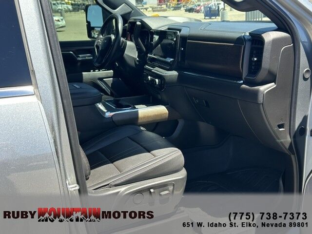 2024 Chevrolet Silverado 3500HD High Country - Photo 26