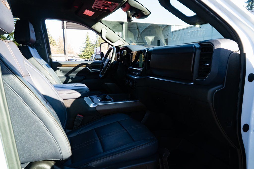 2024 Chevrolet Silverado 3500HD High Country Milwaukie OR