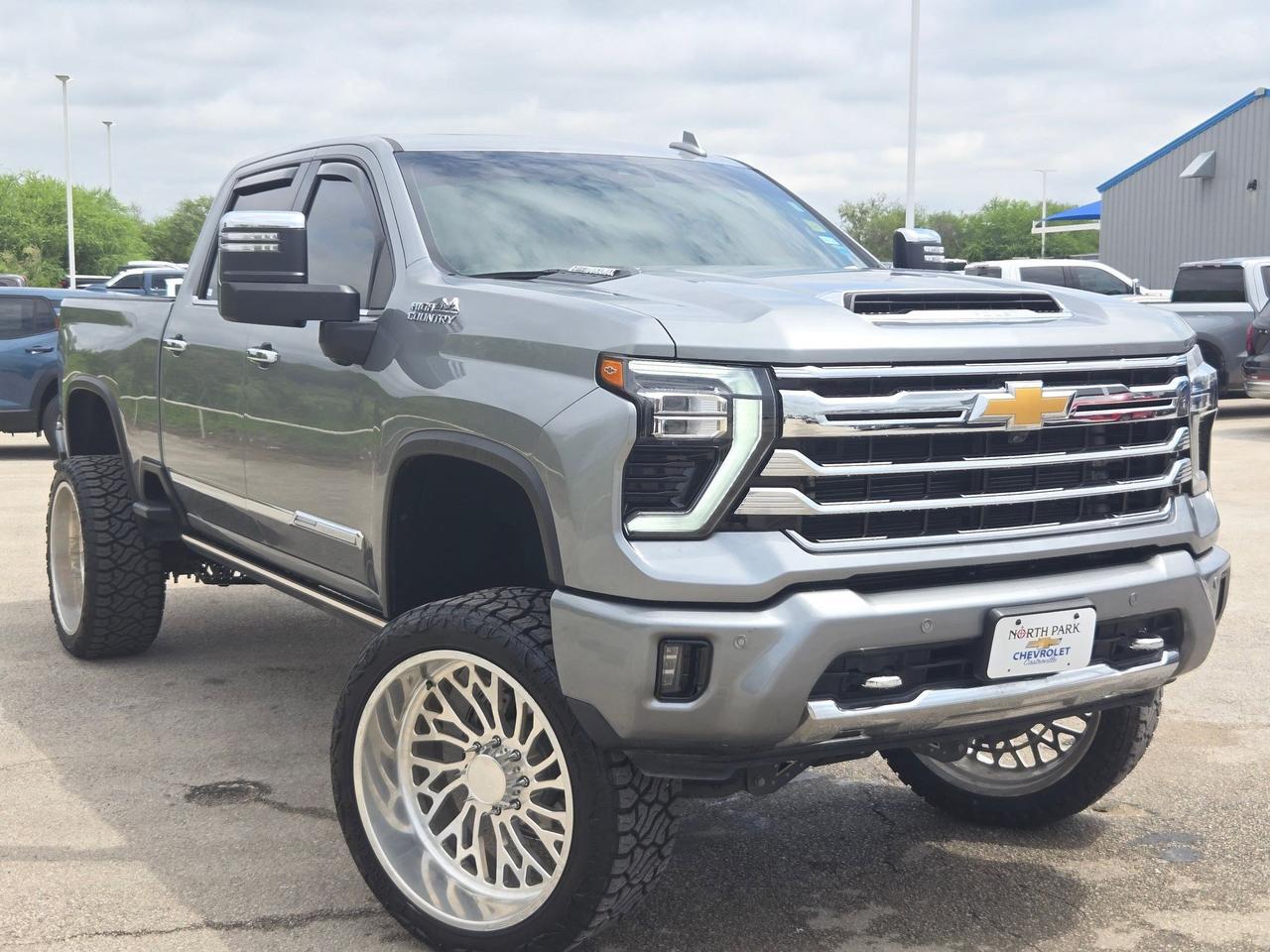2024 Chevrolet Silverado 3500HD High Country