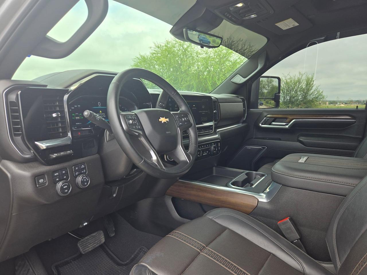 2024 Chevrolet Silverado 3500HD High Country Castroville TX