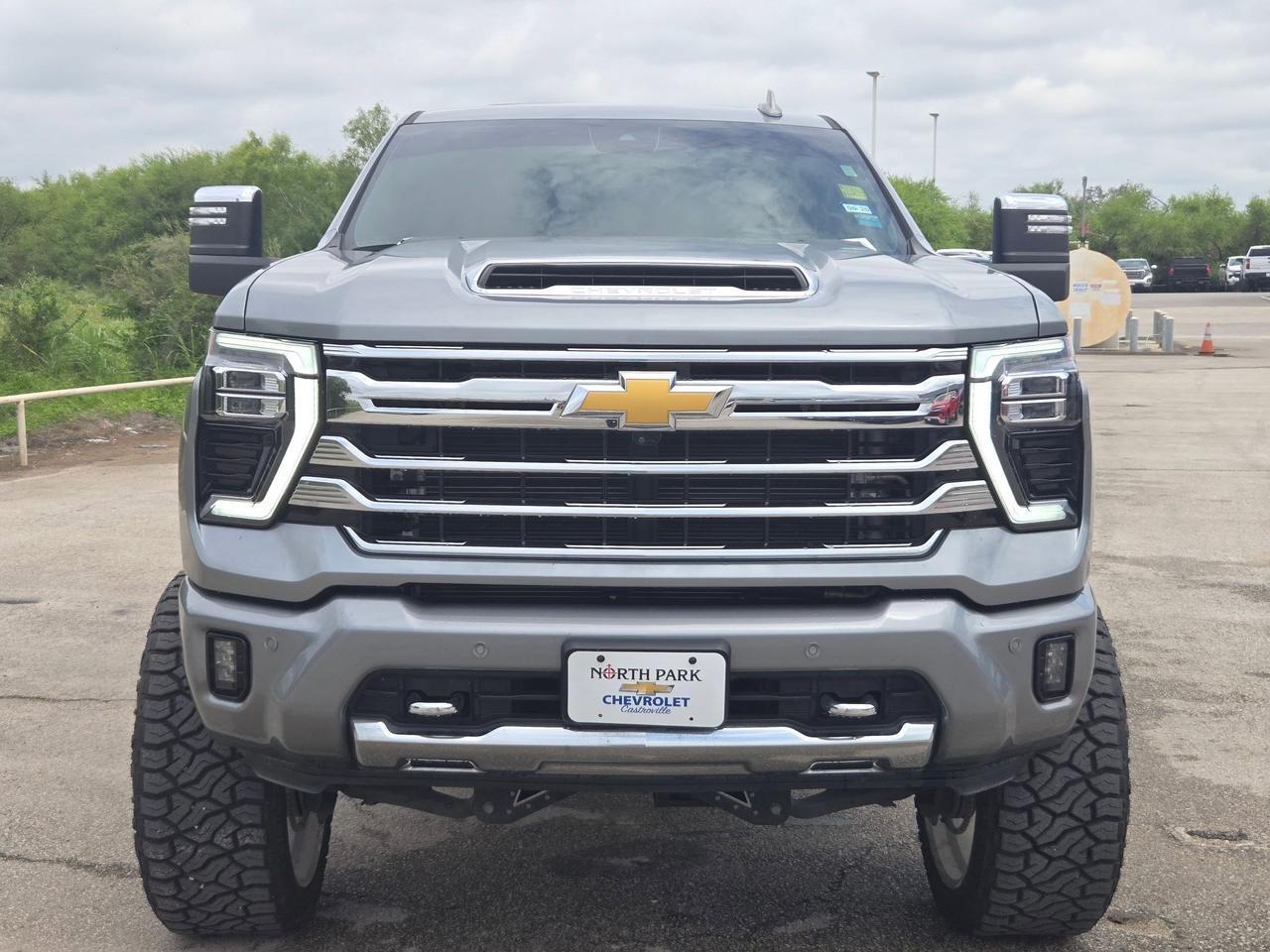 2024 Chevrolet Silverado 3500HD High Country Castroville TX