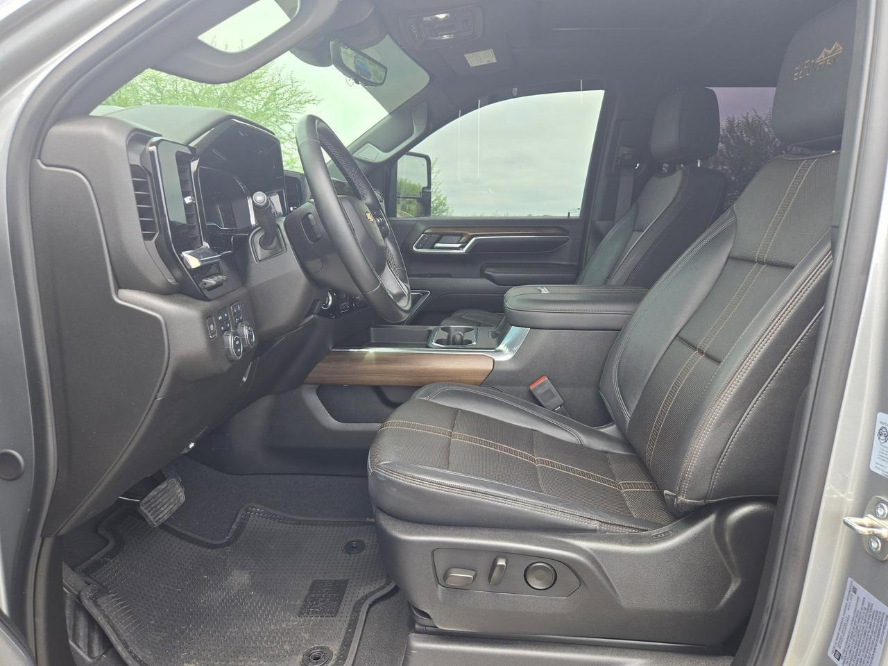 2024 Chevrolet Silverado 3500HD High Country Castroville TX