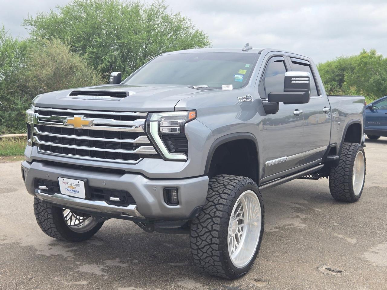 2024 Chevrolet Silverado 3500HD High Country Castroville TX