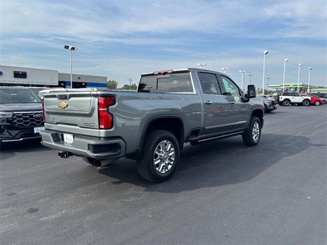2024 Chevrolet Silverado 3500HD High Country Washington MO