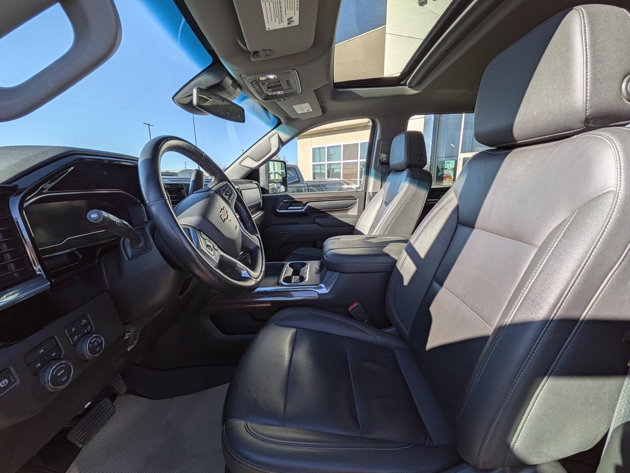 2024 Chevrolet Silverado 3500HD LT 4WD Dually | V8 Duramax Diesel | NAV | Backup Camera | 18IN Wheels Redwater AB